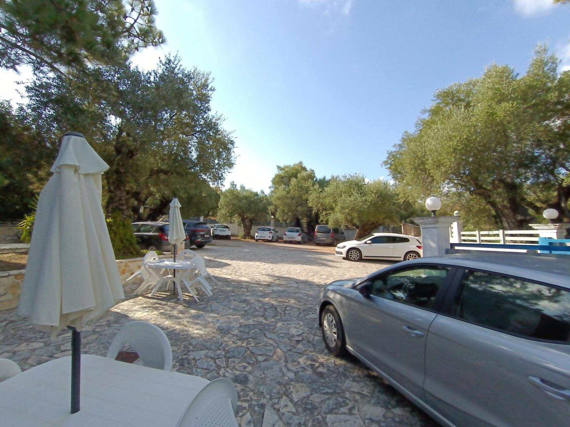 Pouliezos Koklanis Zante Apartments Alykes  Exterior foto