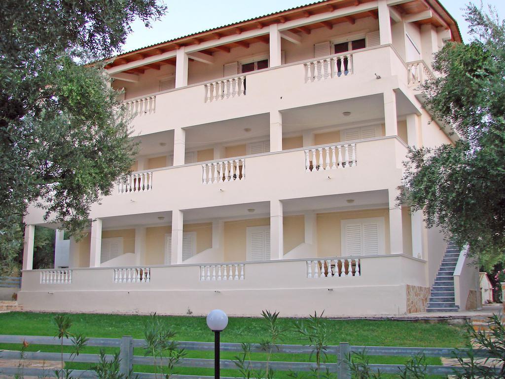 Pouliezos Koklanis Zante Apartments Alykes  Exterior foto